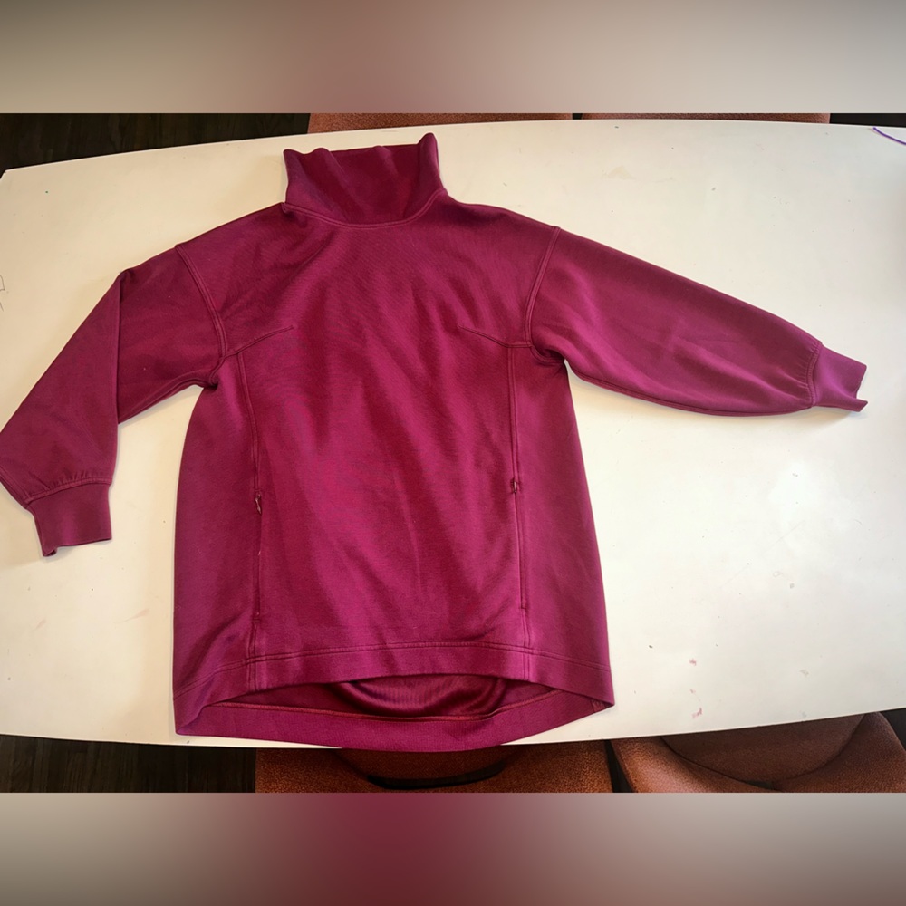 Lululemon ATHLETICA Magenta Long-Sleeve Pullover Turtleneck